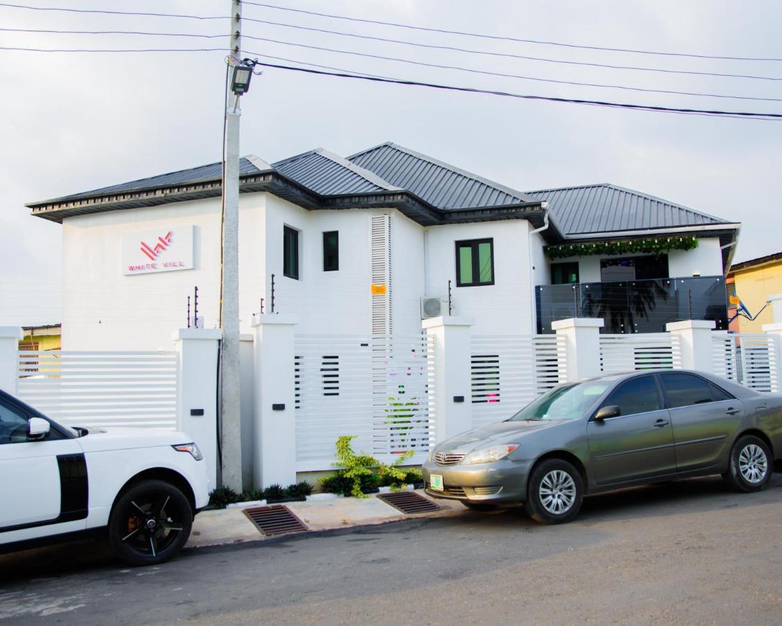 White Vill Hospitality And Homes Ibadan Exterior photo